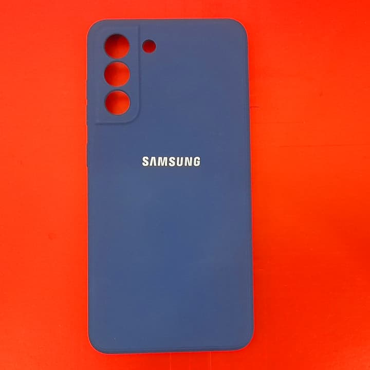 قاب گوشی سامسونگ Galaxy S21 Fe مدل سیلیکونی محافظ لنز دار