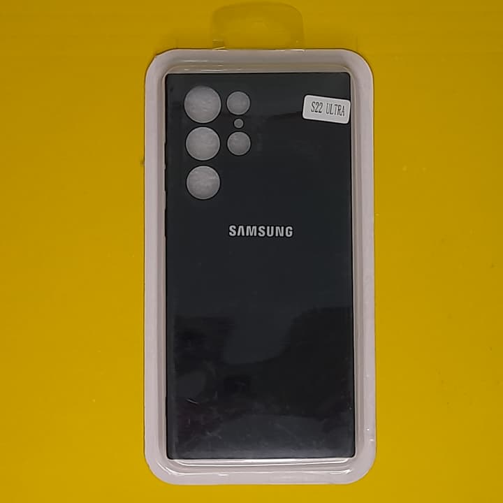 قاب گوشی سامسونگ Galaxy S22 Ultra مدل سیلیکونی محافظ لنز دار