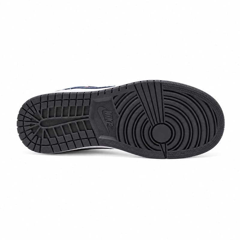 کفش و کتانی مردانه مدل نایک ترویس NIKE TRAVIS رنگ سفید طوسی کد 30357 — تصویر ۵