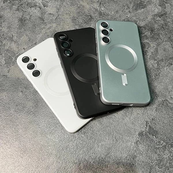 کاور مدل Q Series مناسب برای گوشی موبایل اپل iPhone 17 Pro Max — تصویر ۶