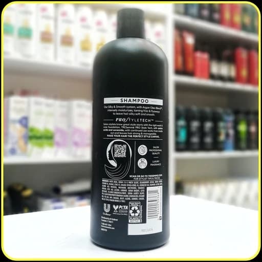 شامپو ترزمه سیلکی اند اسموت با روغن آرگان ۸۲۸ میلیلیتر | TRESemmé Silky & Smooth Argan Oil Shampoo — تصویر ۲