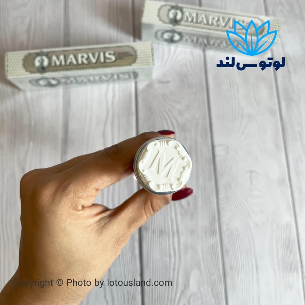 خمیر دندان Marvis برای سفید کنندگی دندان‌ها مخصوص سیگاری‌ها — تصویر ۳