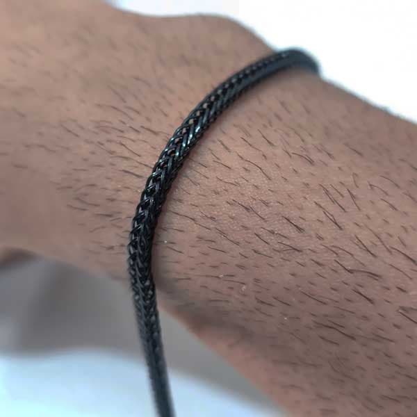 دستبند زنجیری مردانه مشکی | بافت حصیری خاص — تصویر ۲