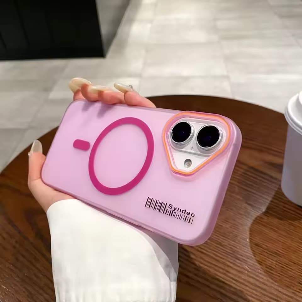 کاور مدل 02 مناسب برای گوشی موبایل اپل iPhone 16 — تصویر ۹