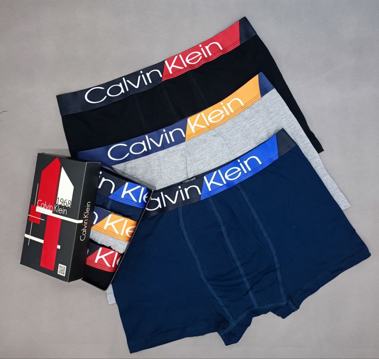 شورت مردانه نیم پا Calvin سایز XL پک ۳ تایی