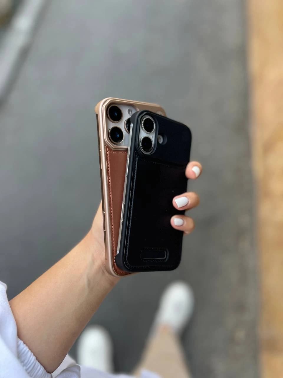 گارد چرم برند Qseries ایفون 15 پرومکس — تصویر ۶