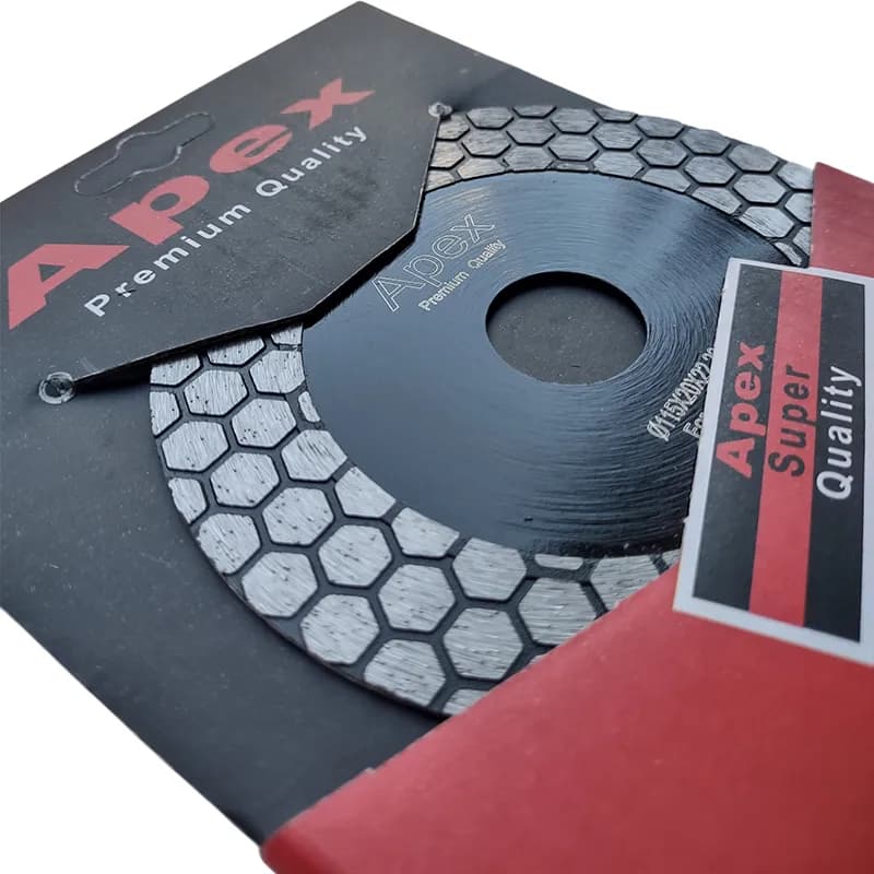 پرسلان بر 115 Apex | الماس زنبوری — تصویر ۲