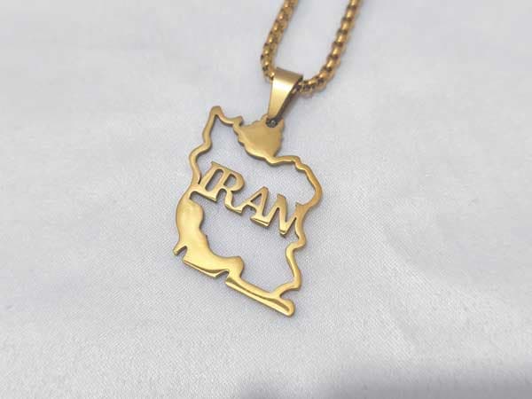 گردنبند نقشه ایران طلایی | استیل رنگ ثابت