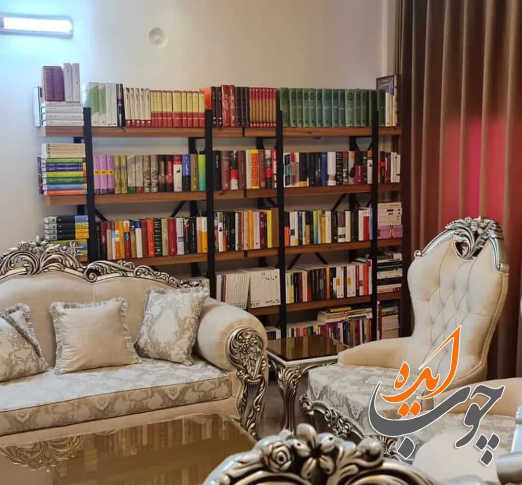 استند چوب و فلز پنج طبقه طول 150 ارتفاع 180 با پروفیل 40*20 — تصویر ۴
