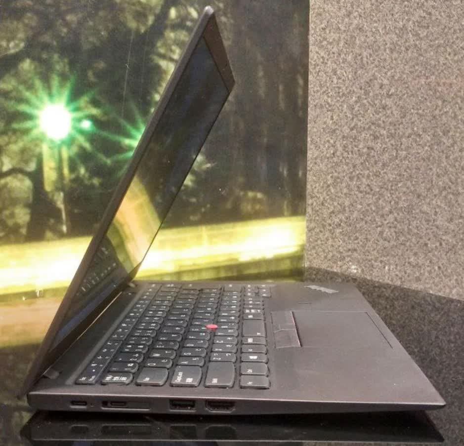 لپتاپ استوک Lenovo ThinkPad X1 Carbon GEN5 نسل i5-6300U | رم 8GB | هارد 256GB SSD گارانتی + کیف — تصویر ۵