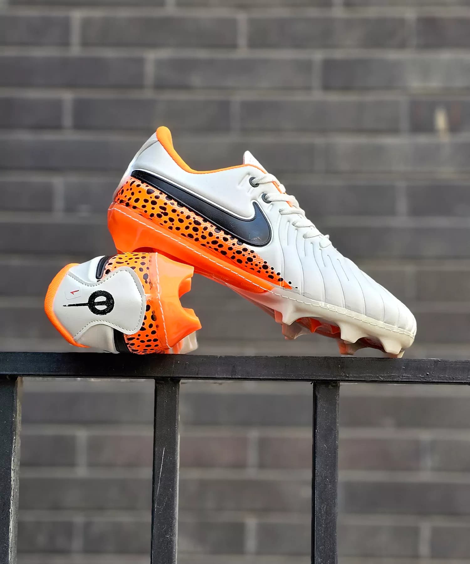 کفش فوتبال نایک تمپو لجند پلنگی 10 Nike Tiempo Legend — تصویر ۶