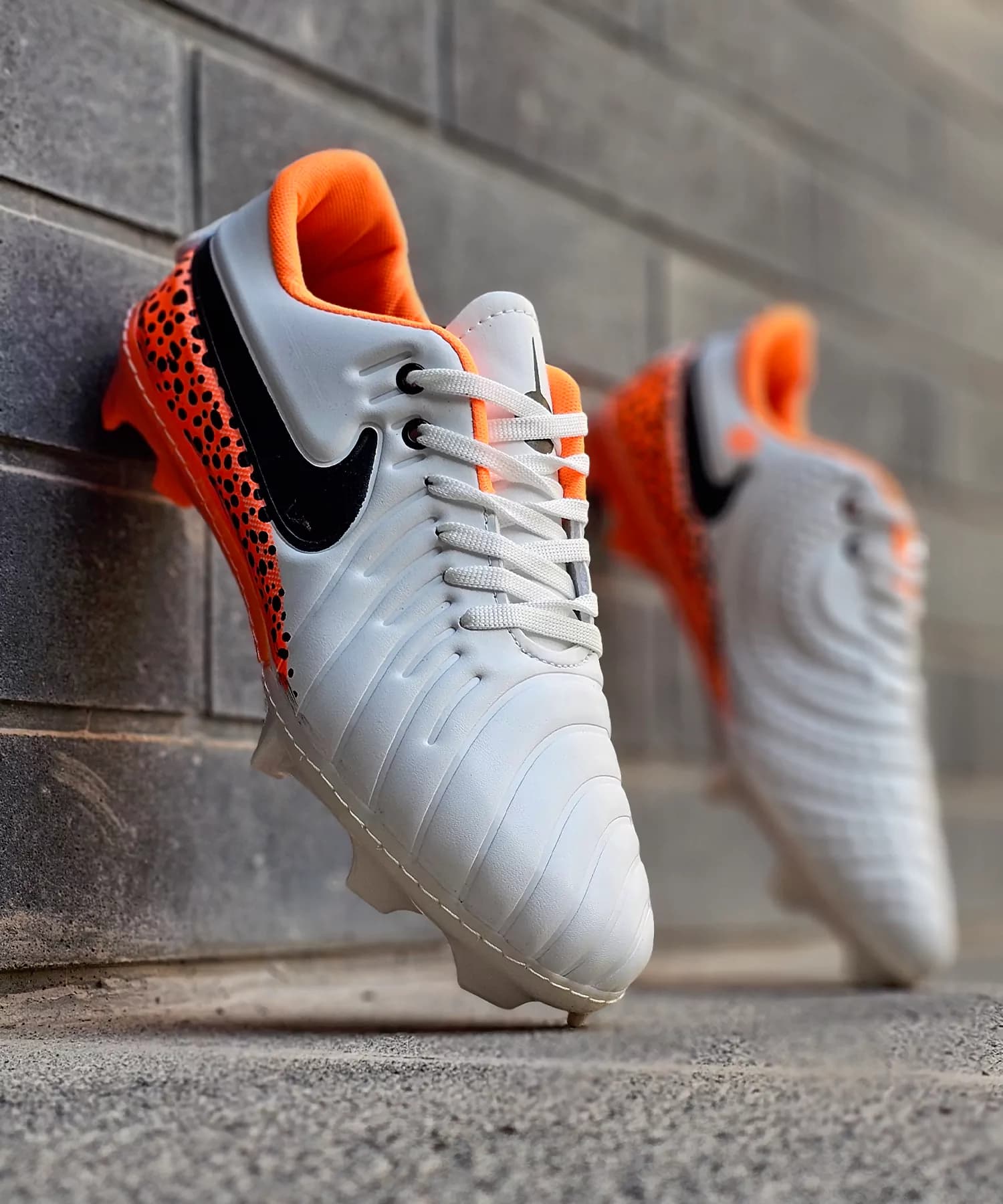 کفش فوتبال نایک تمپو لجند پلنگی 10 Nike Tiempo Legend — تصویر ۳