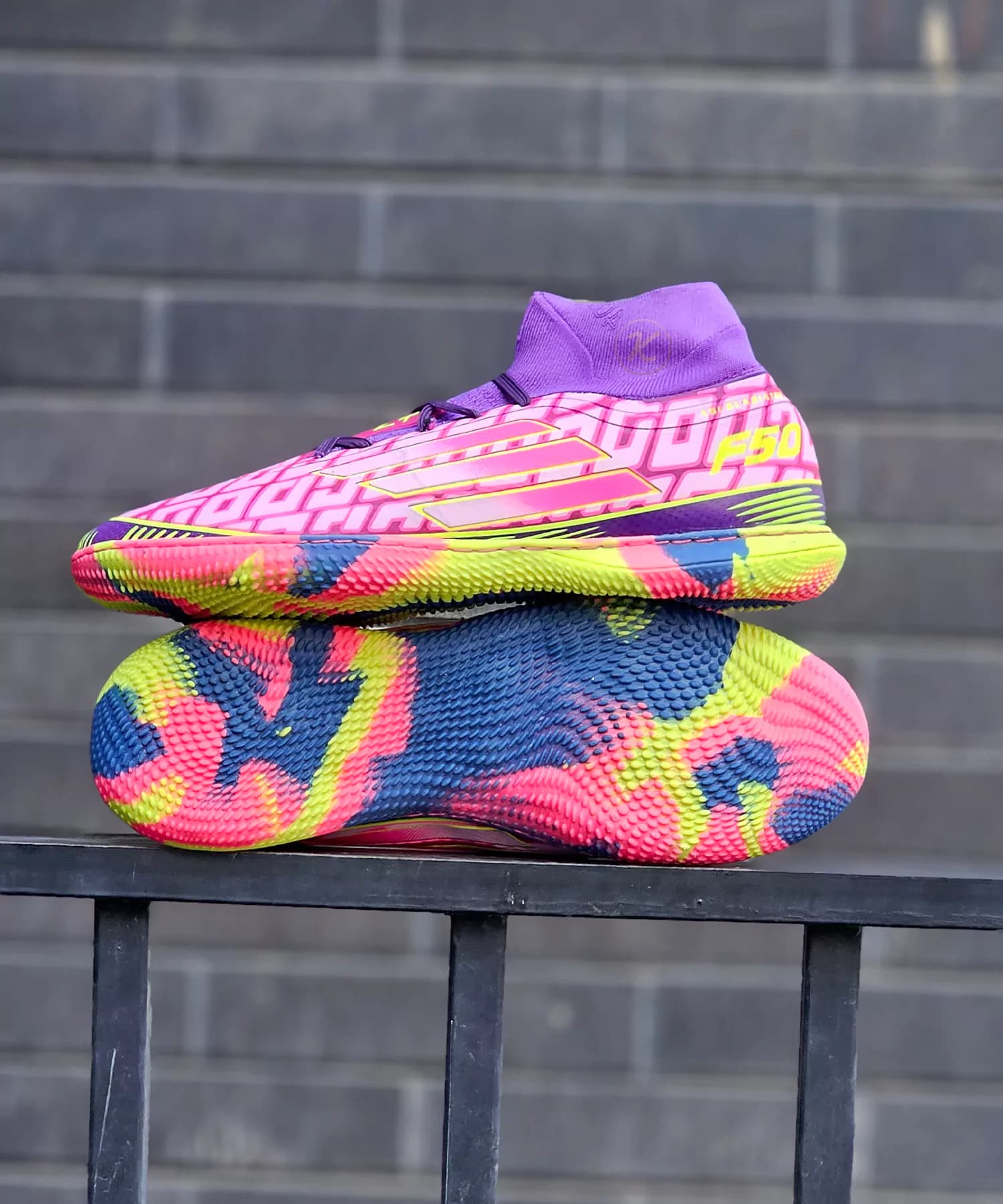 کفش فوتسال آدیداس اف۵۰ لامین یامال Adidas F50 Lamine Yamal — تصویر ۴