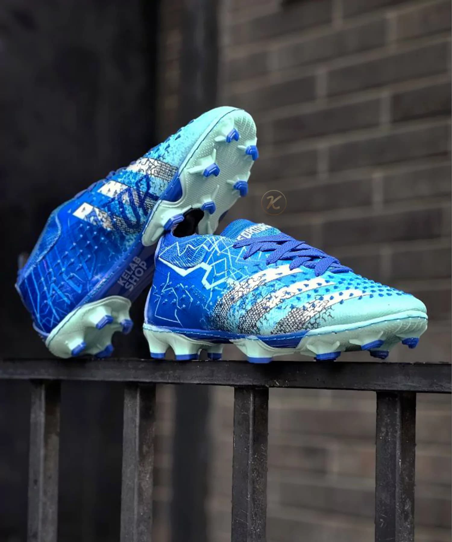 کفش فوتبال آدیداس پردیتور فریک ۲۰۲۴ آبی Adidas Predator Freak — تصویر ۱۰