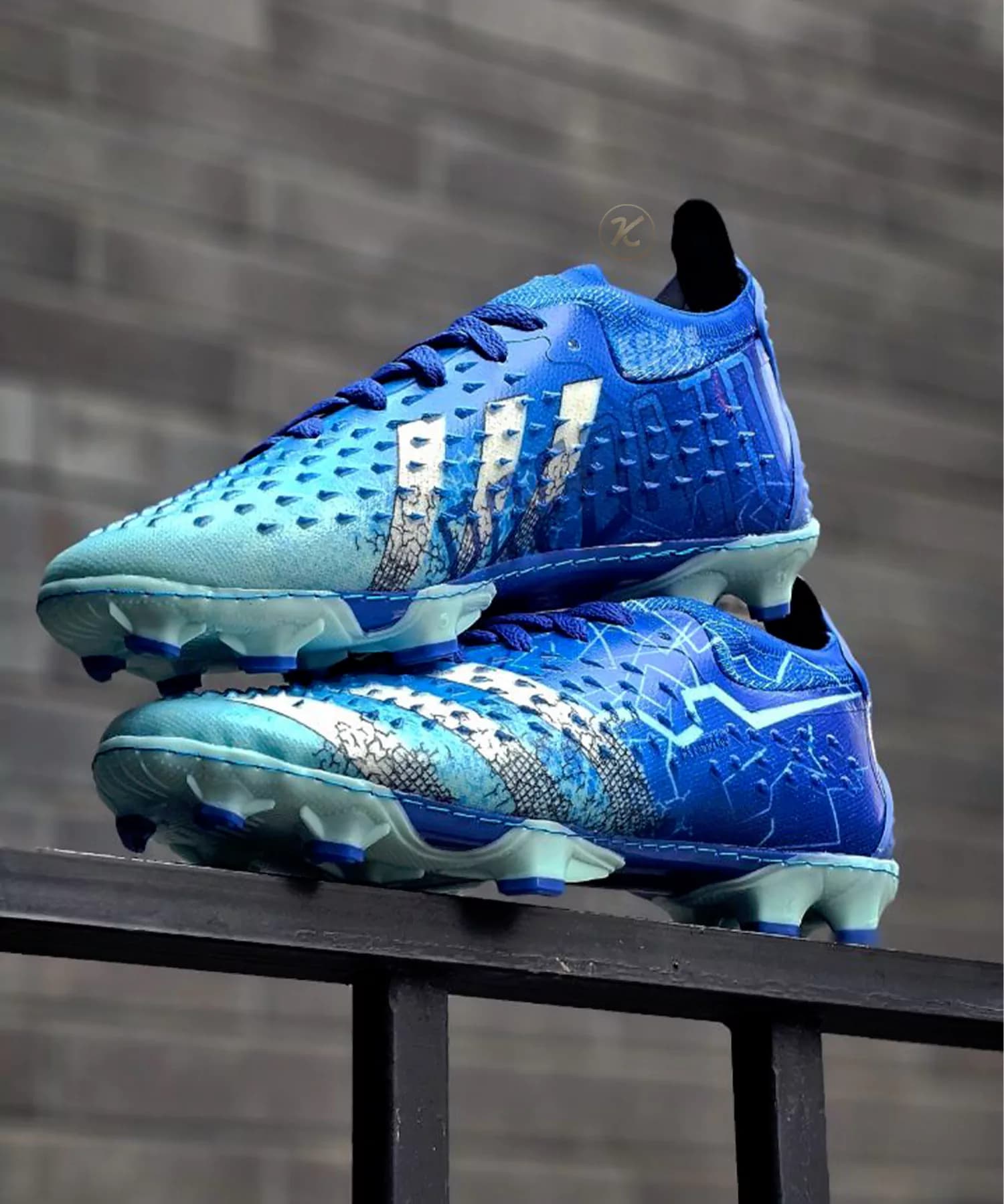 کفش فوتبال آدیداس پردیتور فریک ۲۰۲۴ آبی Adidas Predator Freak — تصویر ۱۲