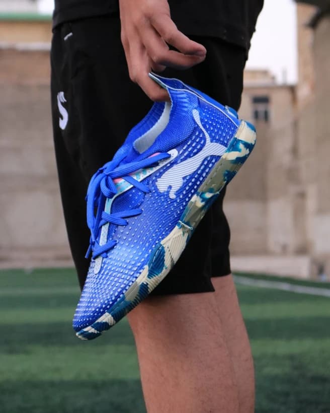 کفش فوتسال پوما فیوچر ۷ سفید آبی Puma future 7 — تصویر ۵