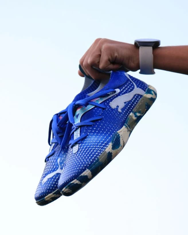 کفش فوتسال پوما فیوچر ۷ سفید آبی Puma future 7
