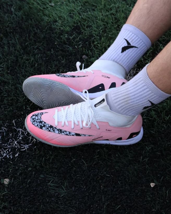 کفش سالنی نایک مرکورریال ایرزوم صورتی ساقدار Nike Airzoom (زیره نقره ای) — تصویر ۵