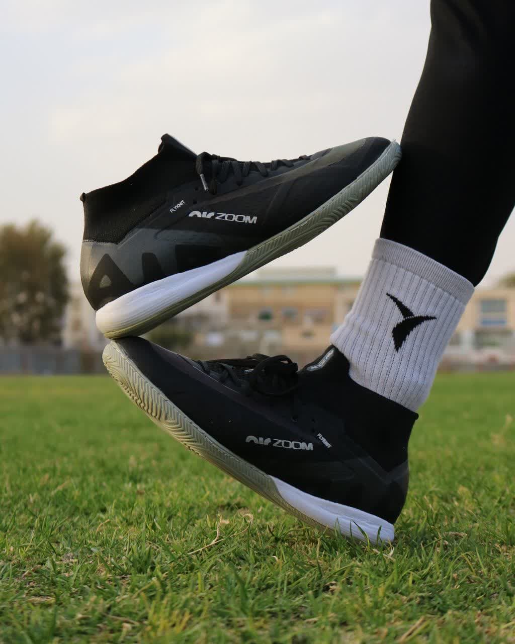 کفش سالنی نایک ایرزوم مشکی ساقدار Nike Airzoom — تصویر ۳