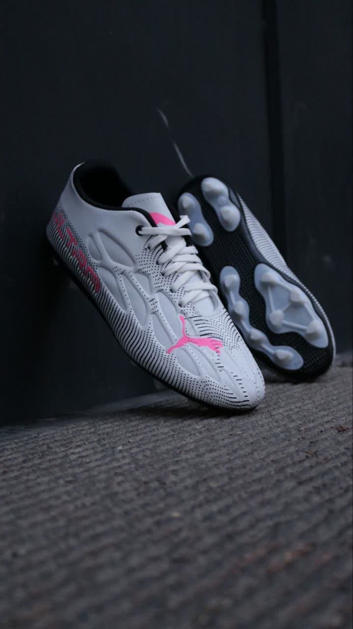 کفش فوتبال پوما الترا سفید Puma Ultra — تصویر ۳