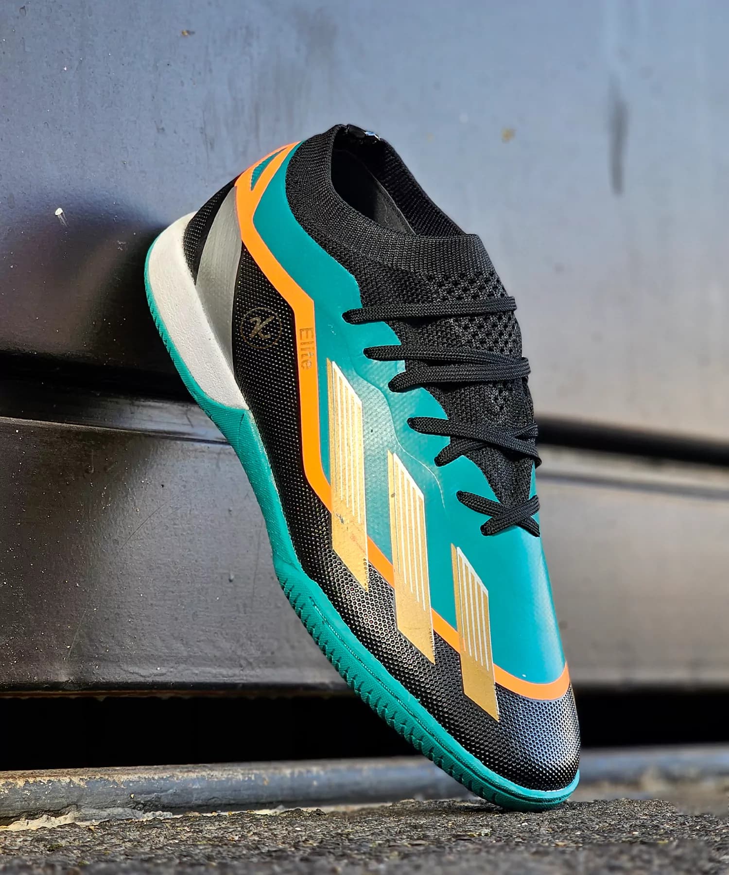 کفش سالنی آدیداس ایکس کریزی فست مشکی سبز Adidas X crazyfast — تصویر ۳