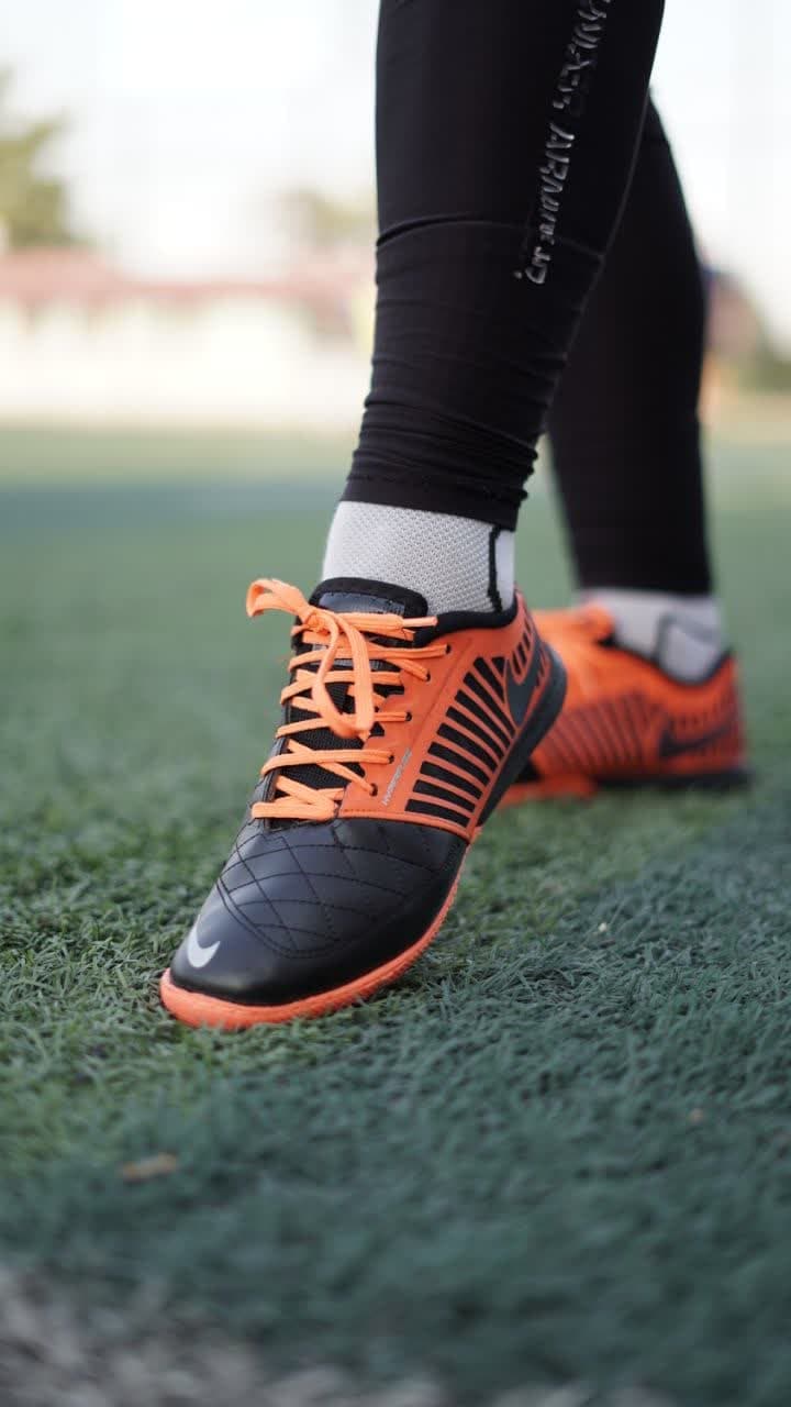 کفش فوتسال نایک لونار گتو مشکی نارنجی Nike Lunar gato ll — تصویر ۴