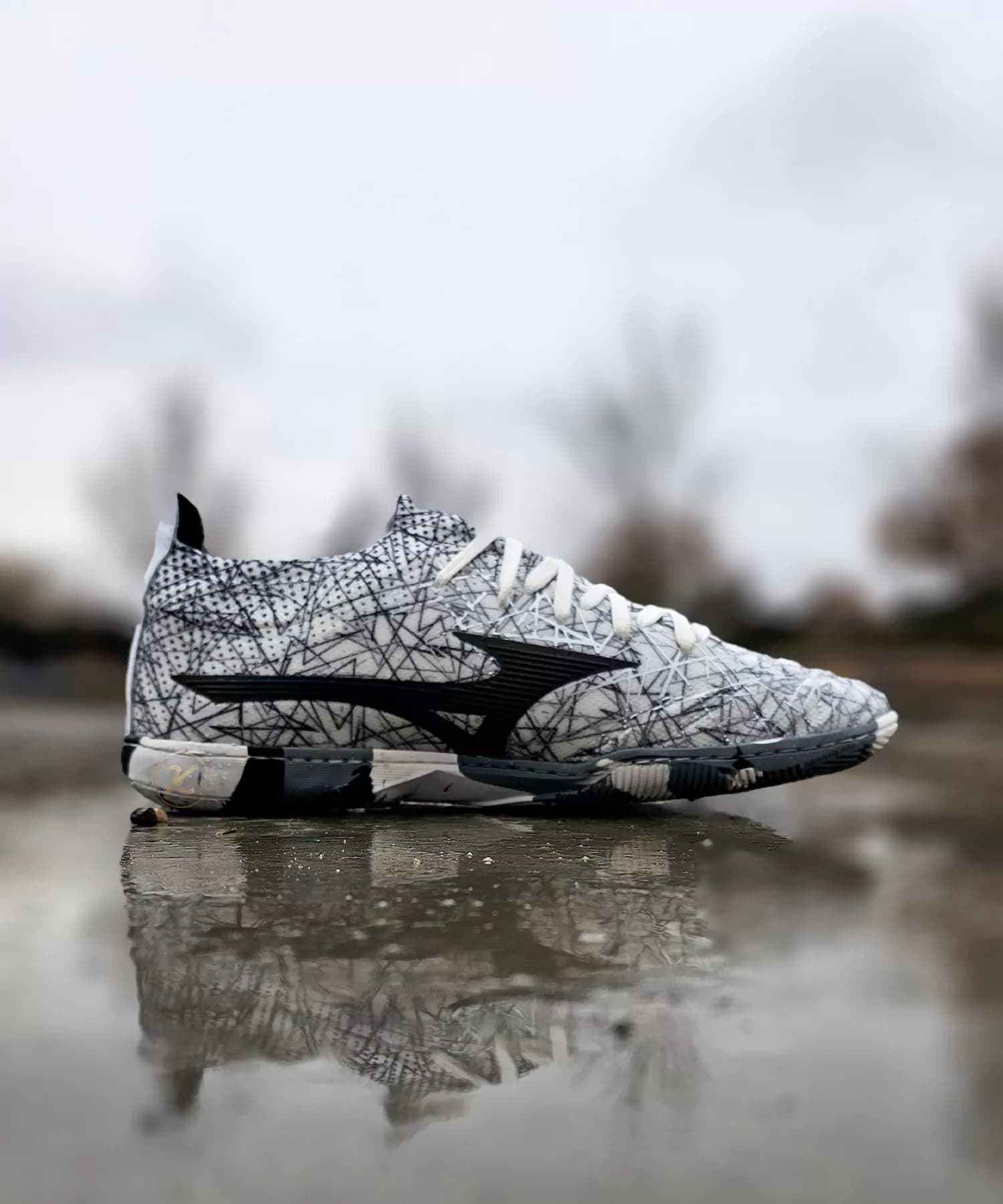 کفش فوتسال میزانو سفید Mizuno — تصویر ۶