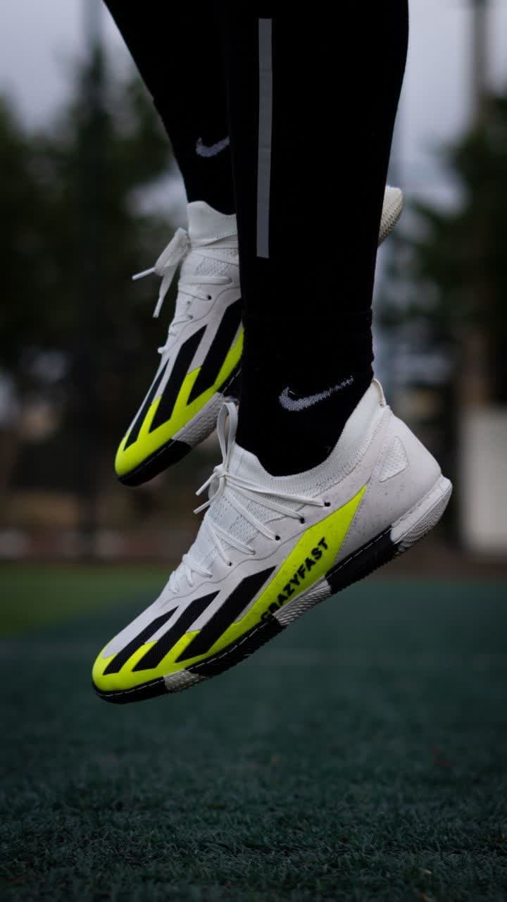 کفش فوتسال میکس کریزی فست فسفری سفید فسفری Adidas X Crazy Fast — تصویر ۵