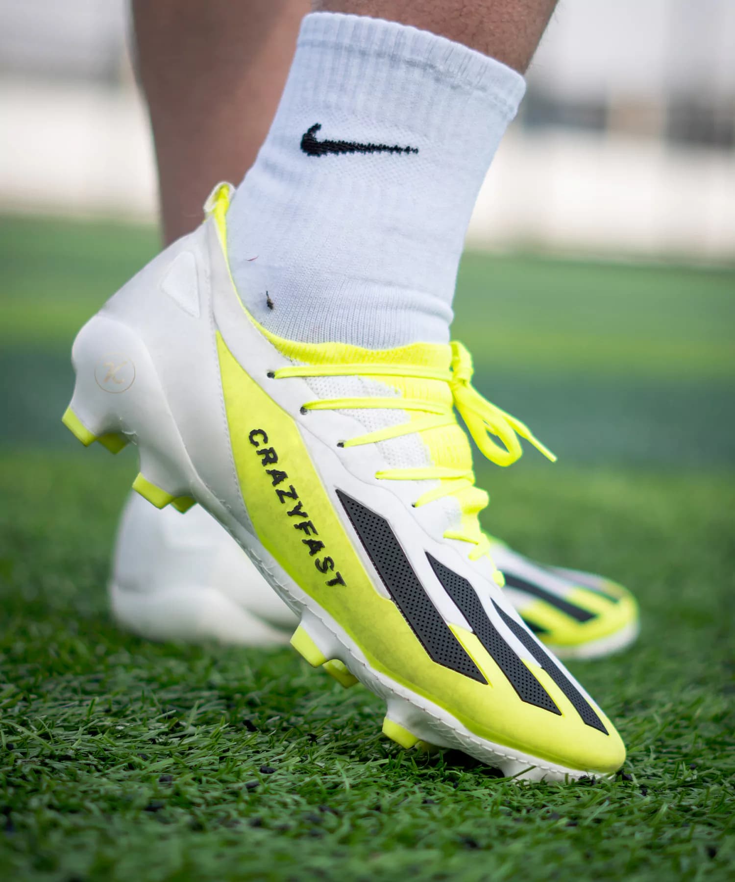 کفش فوتبال آدیداس ایکس کریزی فست سفید فسفری Adidas X Crazy Fast — تصویر ۶