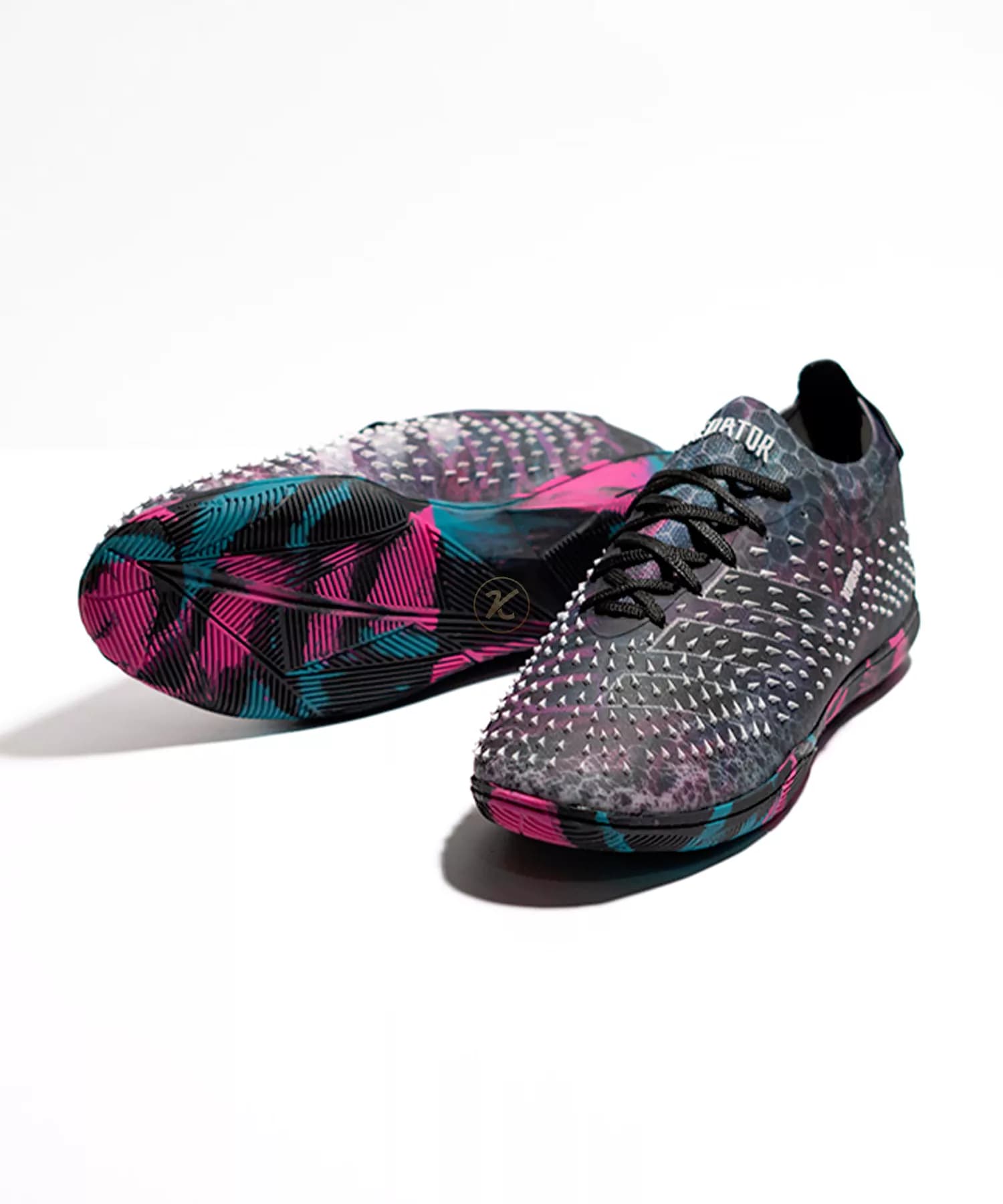 کفش سالنی آدیداس پردیتور فریک مشکی بنفش Adidas Predator Freak — تصویر ۵