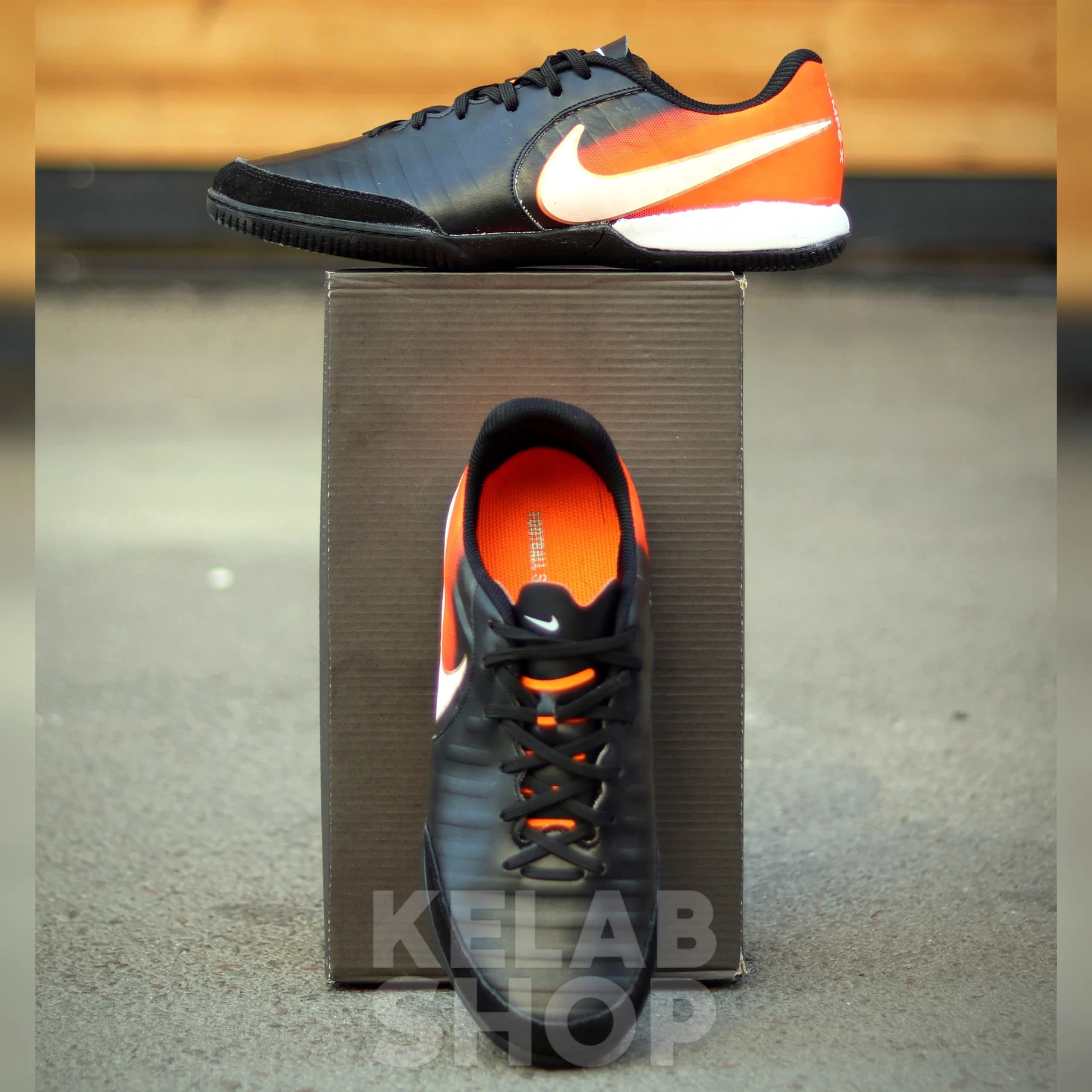 کفش سالنی تمپو ایکس مشکی نارنجی Nike Tiempo X — تصویر ۸