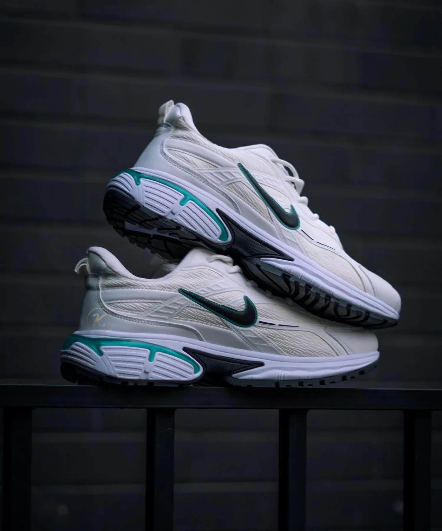 کتانی اسپورت رانینگ نایک 6000 سفید Nike 6000 — تصویر ۳