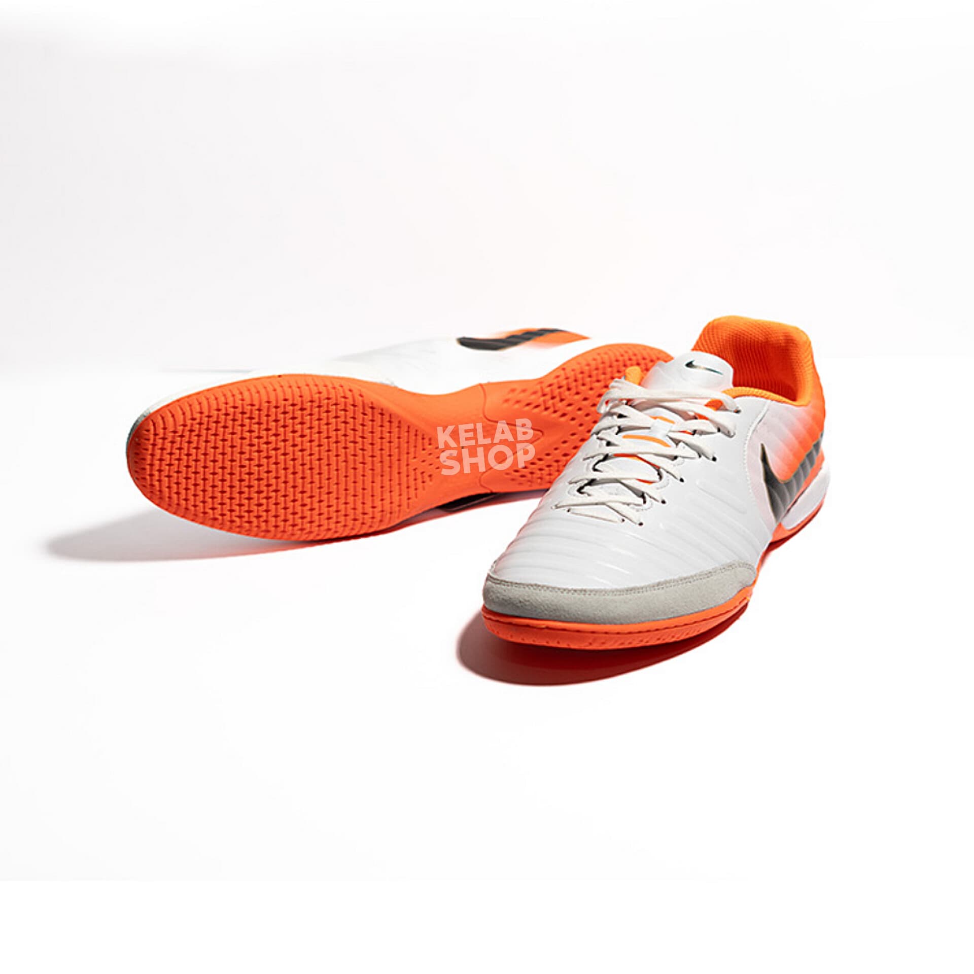 کفش سالنی تمپو ایکس سفید نارنجی Nike Tiempo X