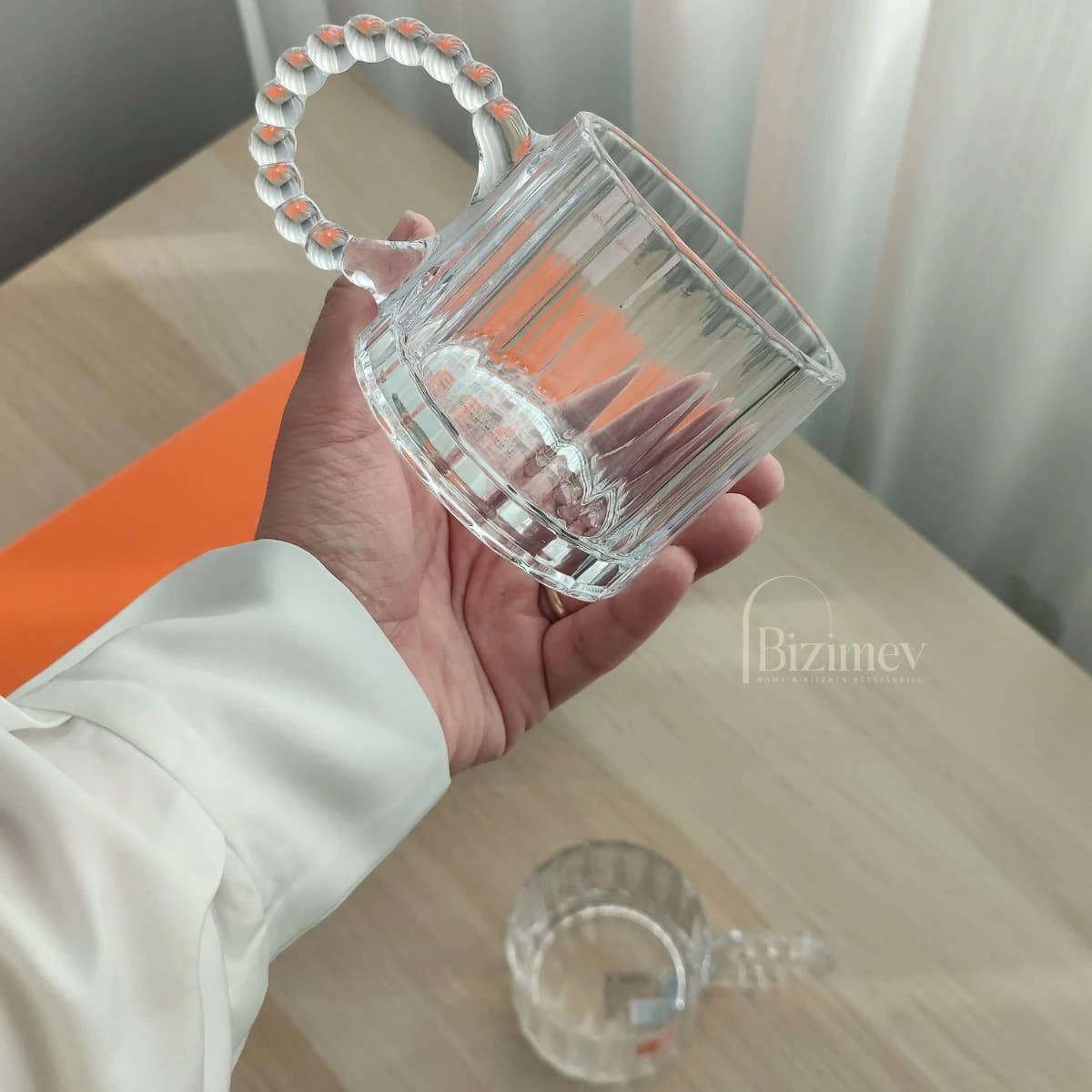 لیوان دسته مرواریدی — تصویر ۳