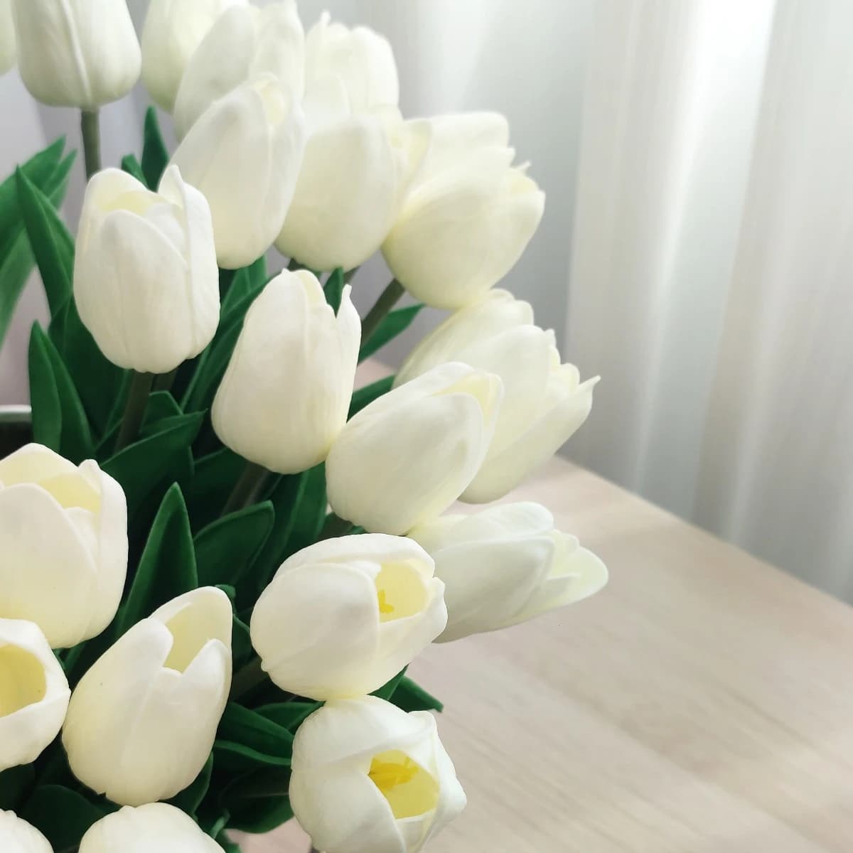 لاله فومی لمسی — تصویر ۳