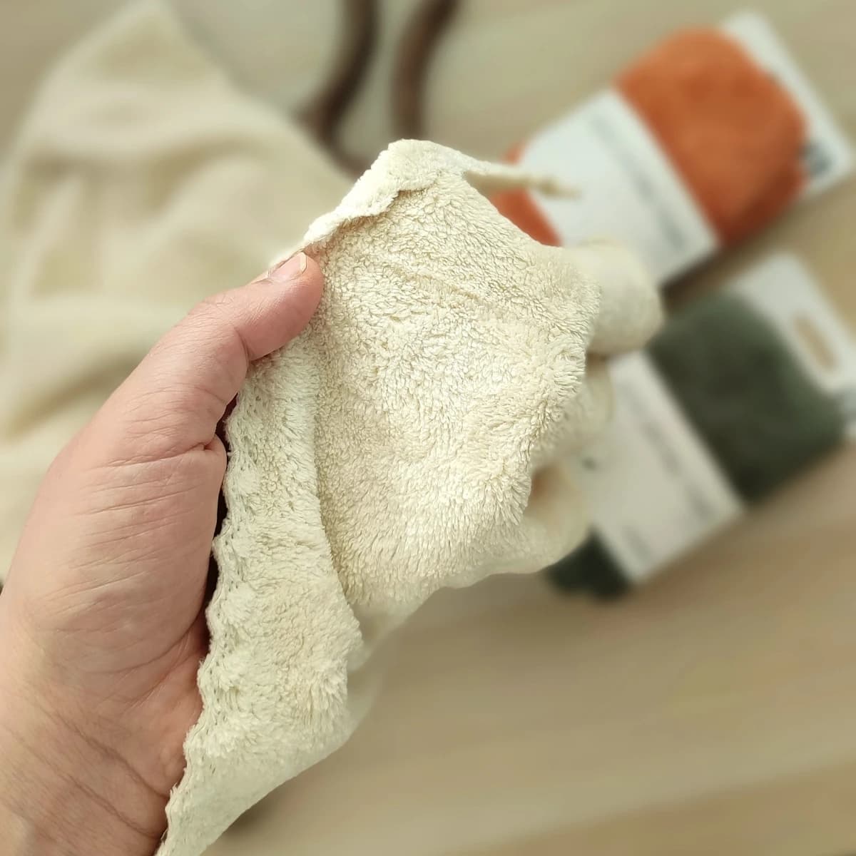 حوله دست و صورت هائودا — تصویر ۳