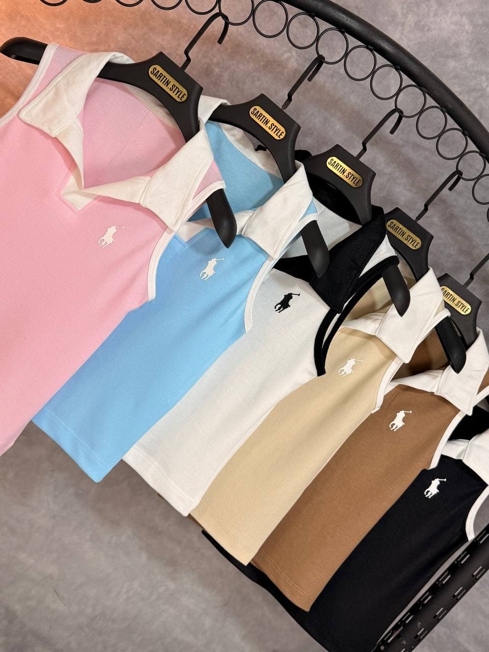 تاپ polo استیکری یقه سفیدمشکی(عمده) — تصویر ۷