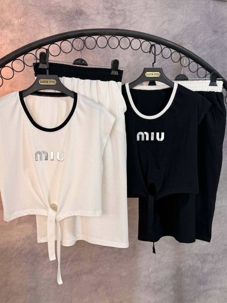 ست کراپ و دامن miu miu(عمده)