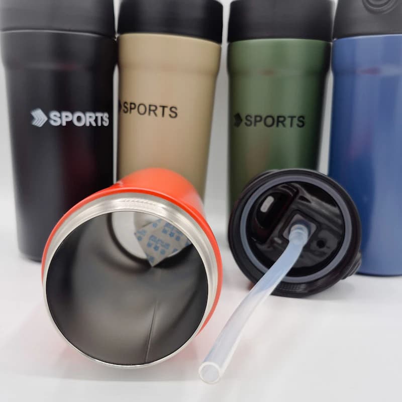 قمقمه فلزی ورزشی مدل 680Sports میلی لیتر | قمقمه نی‌دار حرفه‌ای با درب قفلی و لبی دوگانه | دستگیره دار — تصویر ۶