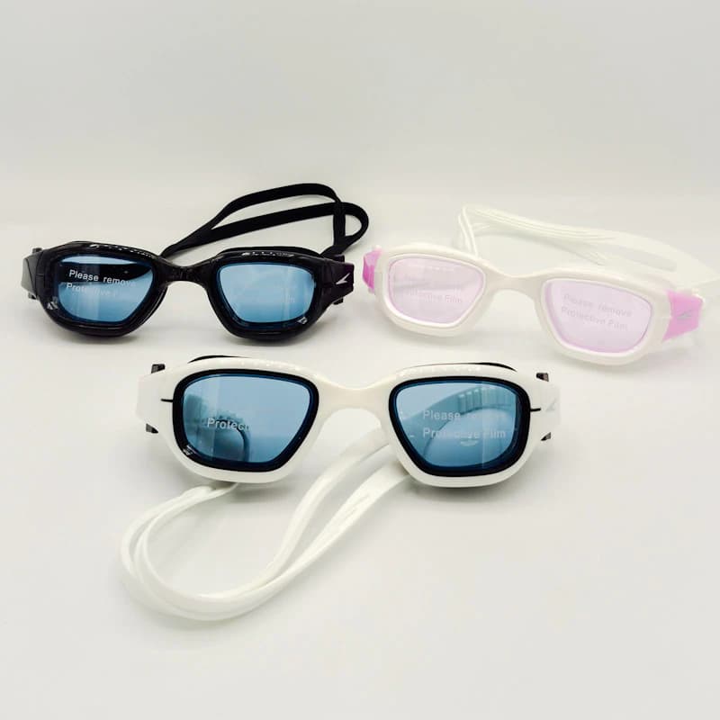 عینک شنا اسپیدو (Speedo) مدل Biofuse 1974 | عینک شنا ارگونومیک با دید عریض (Wide Vision)، لنز ضدبخار (Anti-Fog) و محافظت UV400 — تصویر ۳