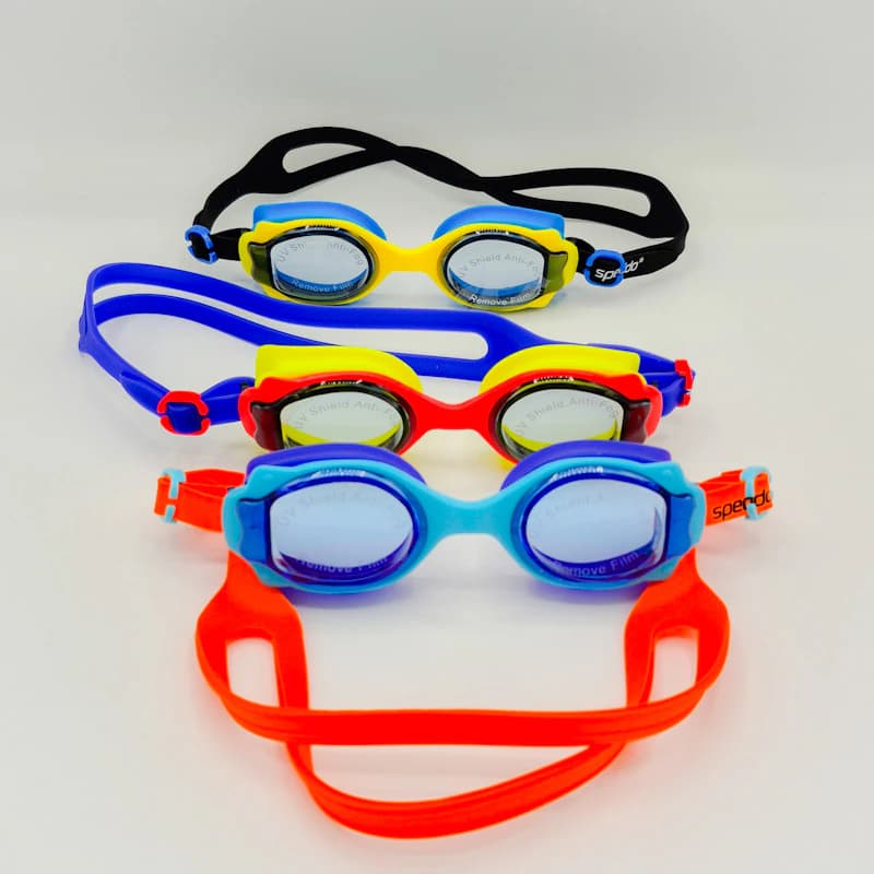 عینک شنا بچه‌گانه اسپیدو (Speedo) | عینک شنا کودک با بند سیلیکونی و لنز ضد بخار (Anti-Fog) و ضد UV — تصویر ۲