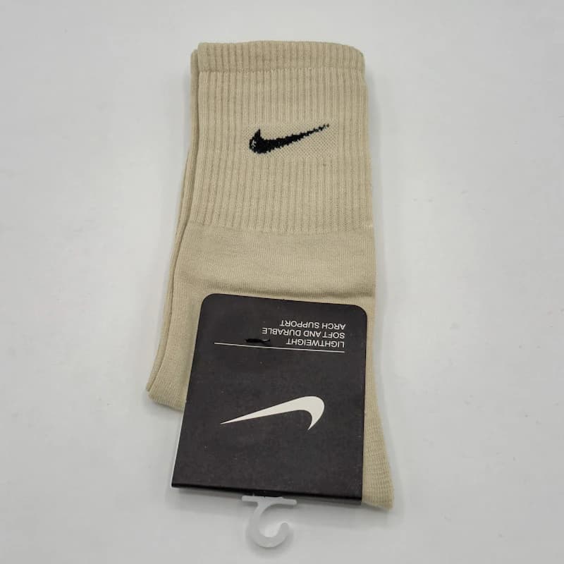جوراب ورزشی نایک (Nike) ساق بلند نخ پنبه | راحت، بادوام و مناسب برای تمرینات سخت — تصویر ۷