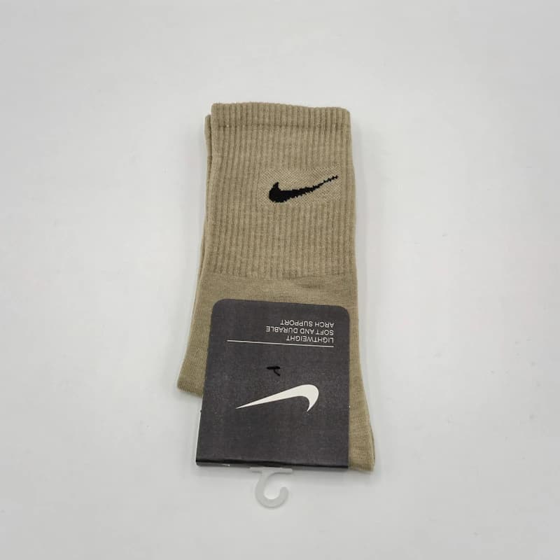 جوراب ورزشی نایک (Nike) ساق بلند نخ پنبه | راحت، بادوام و مناسب برای تمرینات سخت — تصویر ۸