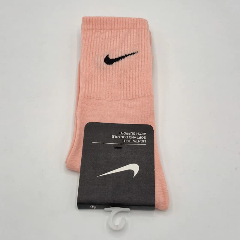 جوراب ورزشی نایک (Nike) ساق بلند نخ پنبه | راحت، بادوام و مناسب برای تمرینات سخت — تصویر ۵