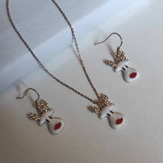 ست گردنبند و گوشواره زنانه طرح گوزن کریسمس (میناکاری و نگیندار) — تصویر ۴