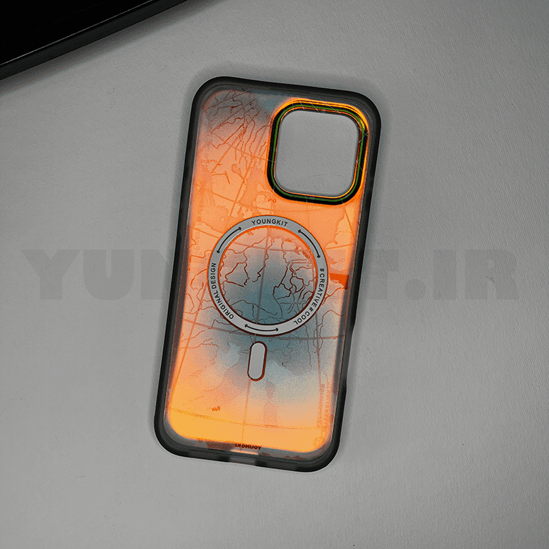 قاب آیفون از برند یانگ کیت / YoungKit مدل Color-Changing Globe-Trotter طرح Europe — تصویر ۷