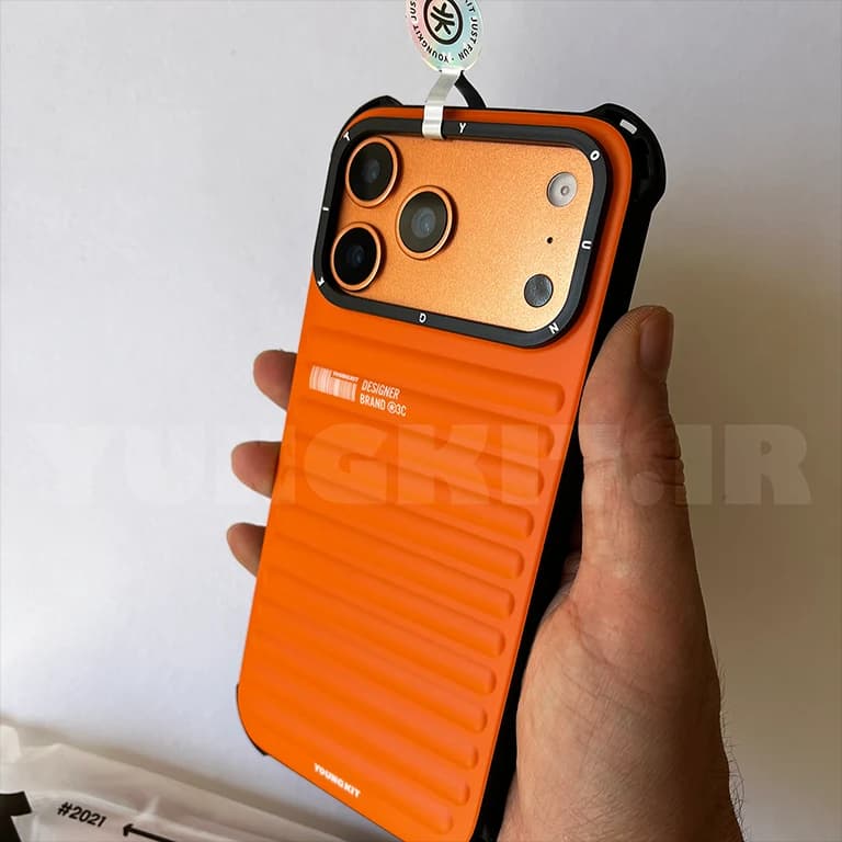قاب آیفون از برند یانگ کیت / YoungKit مدل ترو کالر / True Color رنگ Orange — تصویر ۳