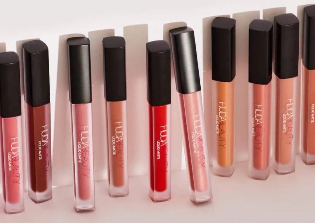 رژ لب مایع مات هدی بیوتی Huda beauty Liquid Matte Lipstick — تصویر ۳