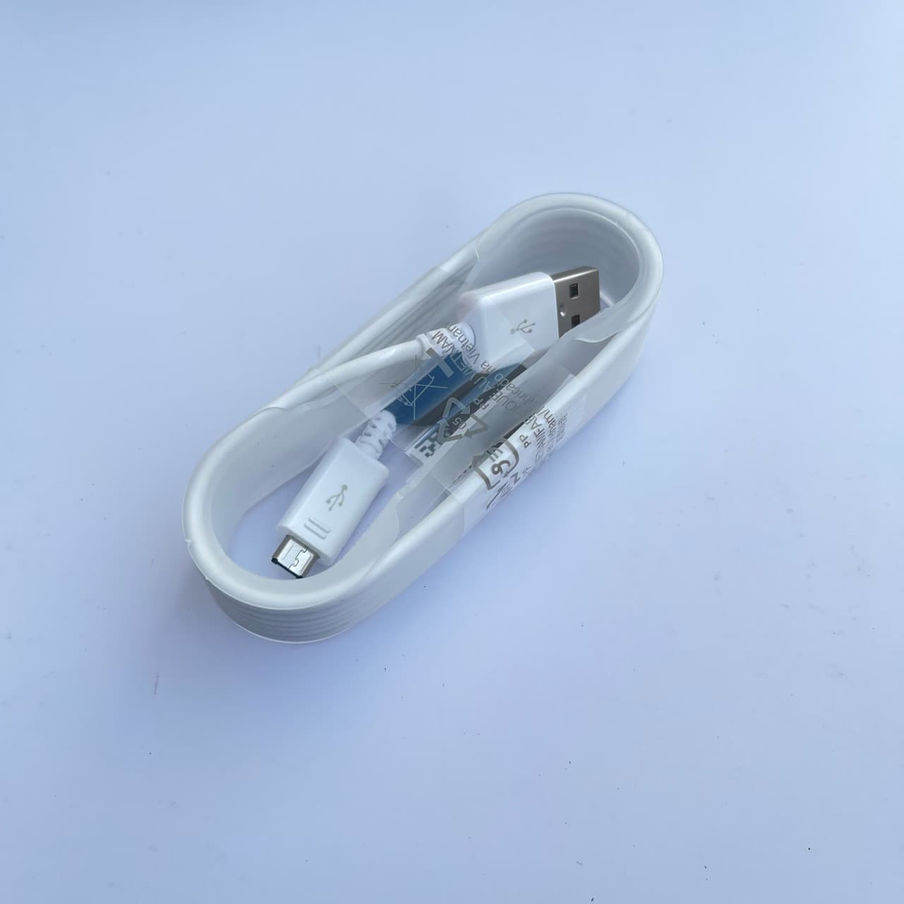 کابل شارژ و انتقال دیتا سامسونگ مدل Micro USB طول ۹۰ سانتی‌متر — تصویر ۲