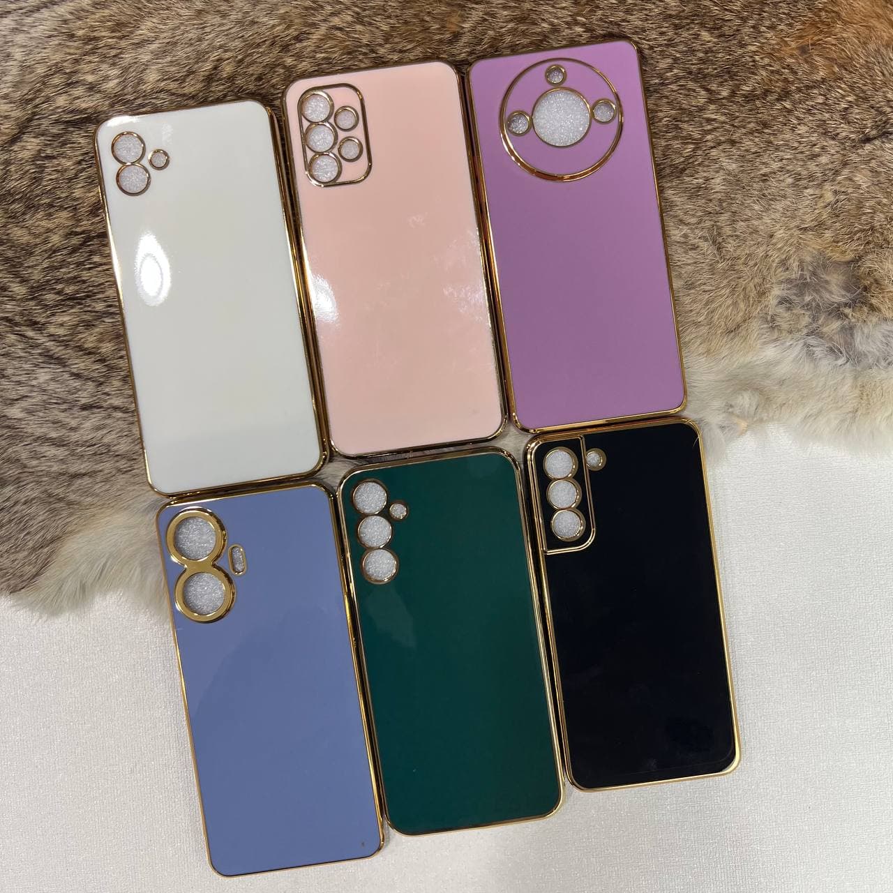 کاور دور طلايى مناسب براى گوشی موبايل Realme11 4G